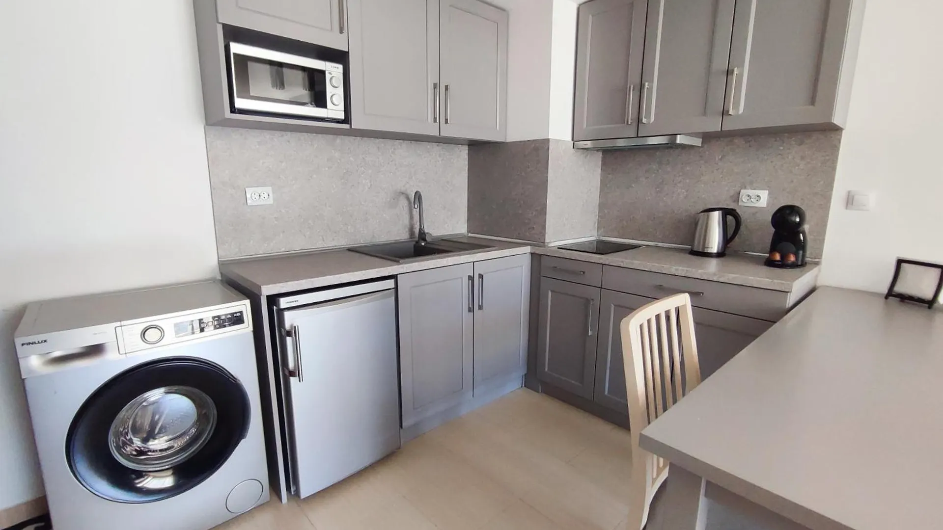 Terrace Pool Deluxe Apartment In Belvedere Bansko