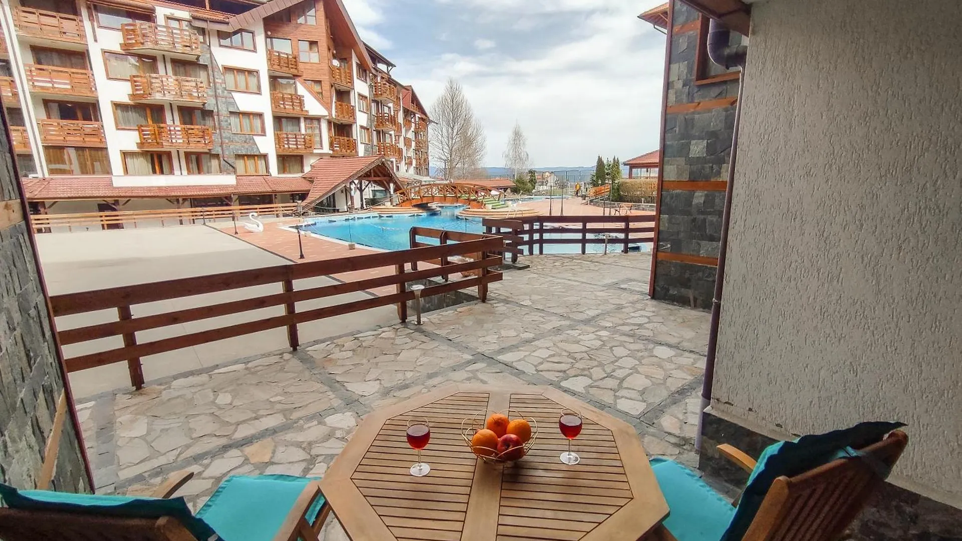 Terrace Pool Deluxe Apartment In Belvedere Bansko